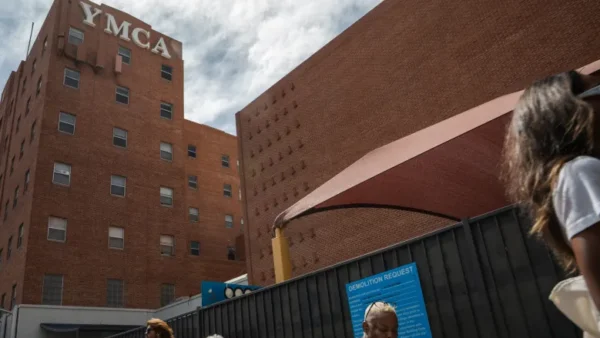 After nearly 75 years in downtown Phoenix, the Lincoln Family Downtown YMCA is closing on Wednesday, Sept. 30.