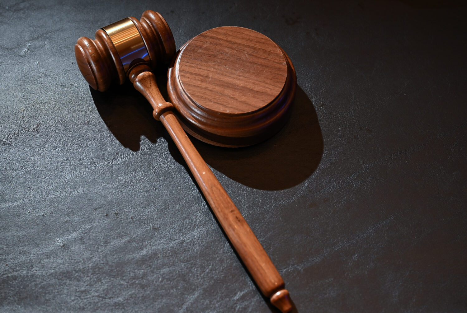 A Tonto Basin man faces a federal charge of transporting a minor for criminal sexual activity betwe...