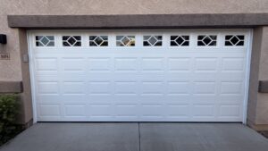 Garage door warning signs homeowners shouldn’t ignore