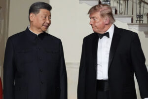 Xi is wrapping his visit to Washington with a peek at the Constitution and Bill of Rights