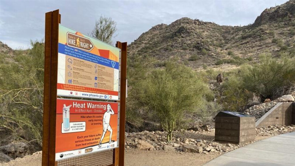 The National Weather Service issued an extreme heat warning for Tuesday through Thursday. (KTAR News file photo/Kevin Stone)