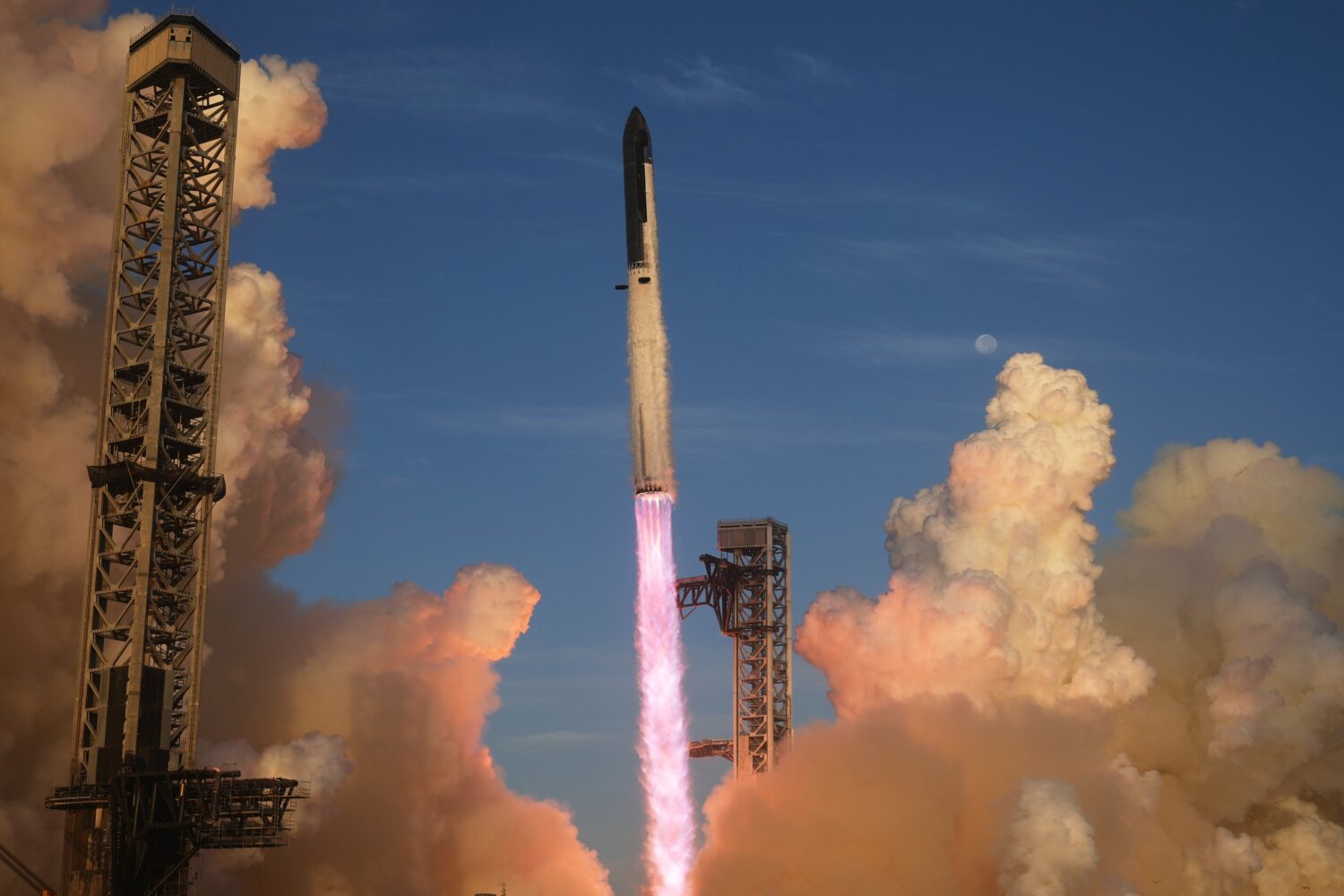 SpaceX's mega rocket Starship makes a test flight from Starbase, Texas, Monday, Sept. 28, 2026. (AP...