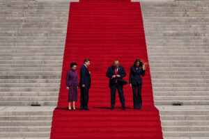 11 minutes on the steps: How an AP photographer framed Trump and Xi’s red-carpet shot