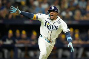 Rays stun Brewers with 2-run rally in 12th inning and force World Series Game 5 with 4-3 win