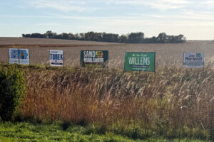 Trump dominated rural America. Iowa is testing whether Democrats can win them back