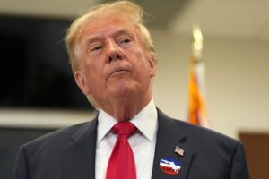 Trump casts his midterm ballot early in Florida