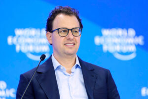 Artificial intelligence giant Anthropic files papers to sell shares to the public for the first time