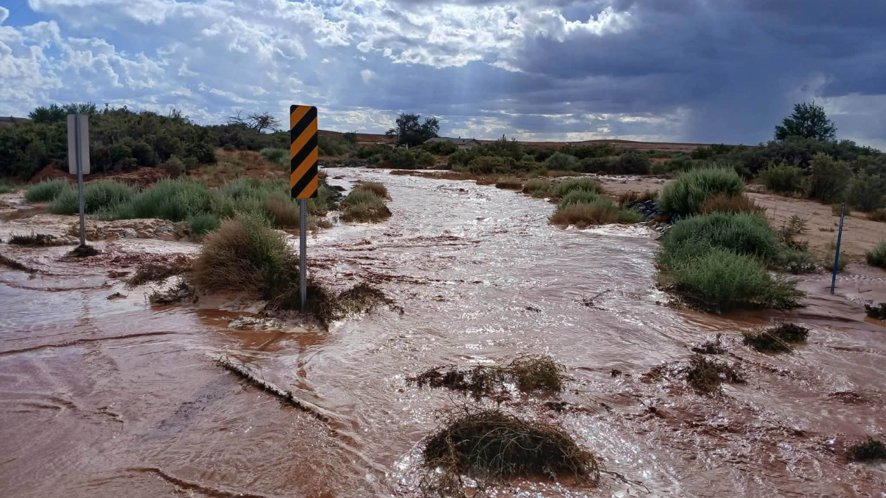 Flooded homes on Navajo Nation: 30 rescued - KTAR