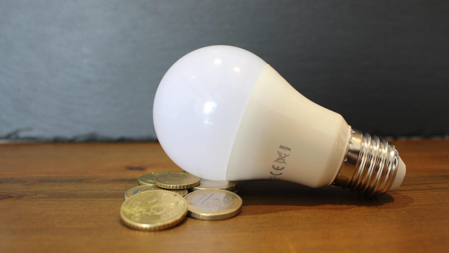 Customers will receive an APS bill credit of about $14.70....